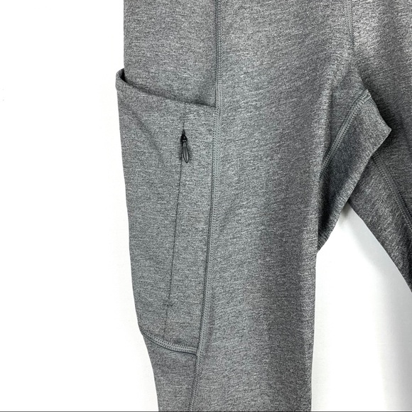 Athleta All in 7/8 Tight legging - Picture 4 of 5